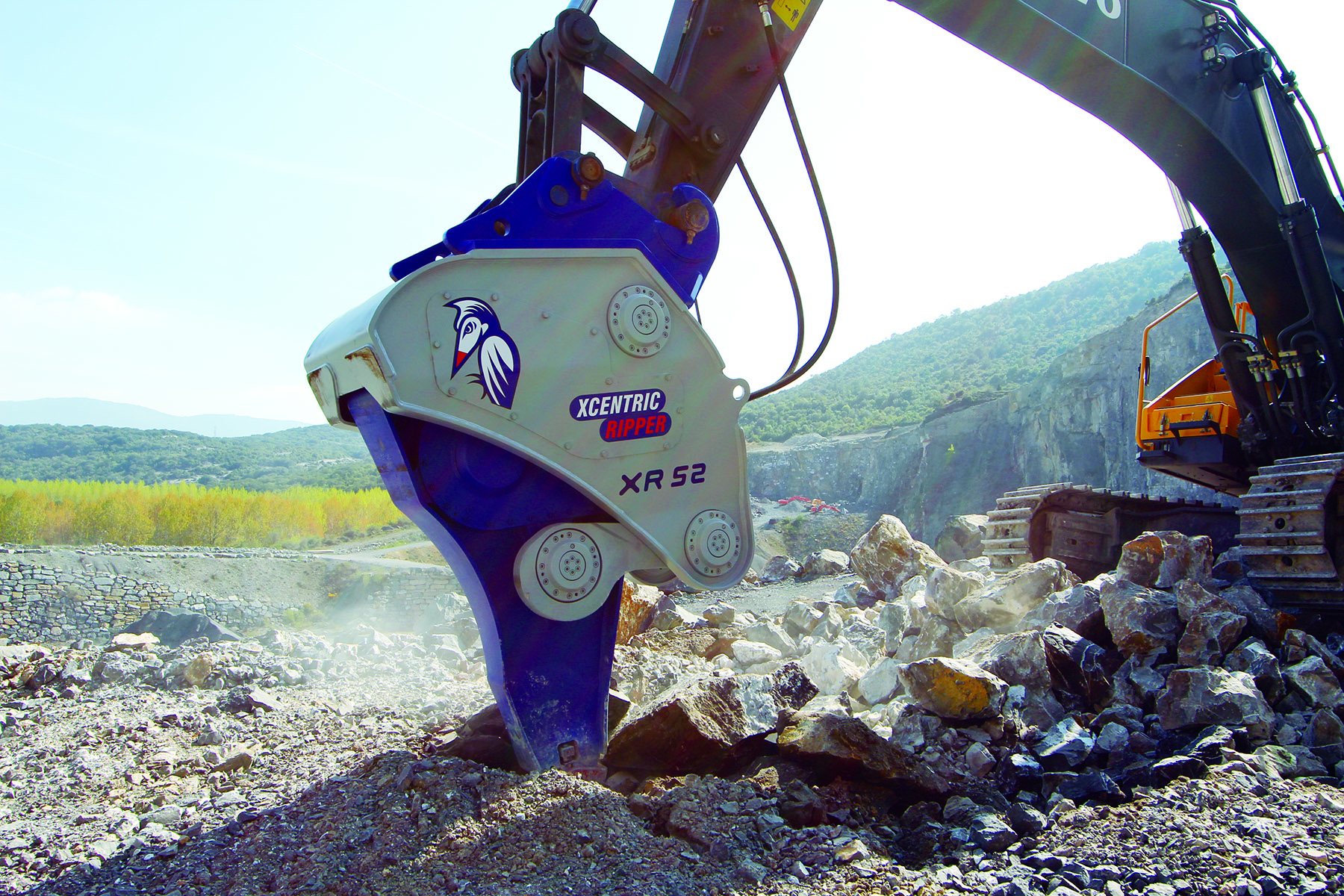 Xcentric Ripper XR52 working in a quarry